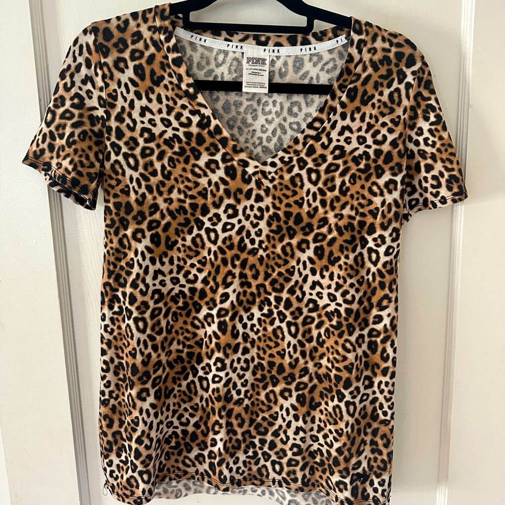 PINK Victoria’s Secret V-Neck Size XS